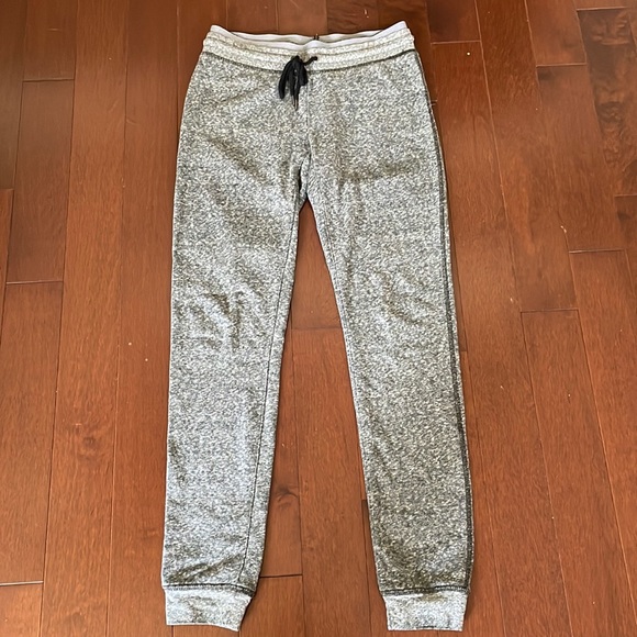 American Eagle jogger dark grey with fleck elastic waist with tie string Sz XS - Picture 1 of 6